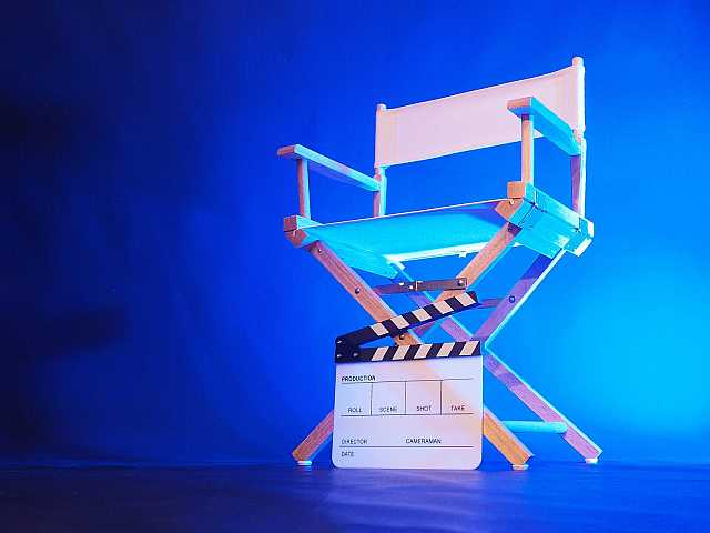 AGGIORNAMENTO PERMANENTEIN PRESENZA
Lezioni di leadership dal grande schermo: l’arte di comunicare efficacemente e guidare in momenti di cambiamento (con pranzo di networking)