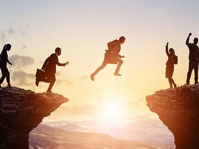 TEHA LIVEVIA WEB
Il leader come allenatore: ispirare all’eccellenza, allenare l’antifragilità, misurare la performance